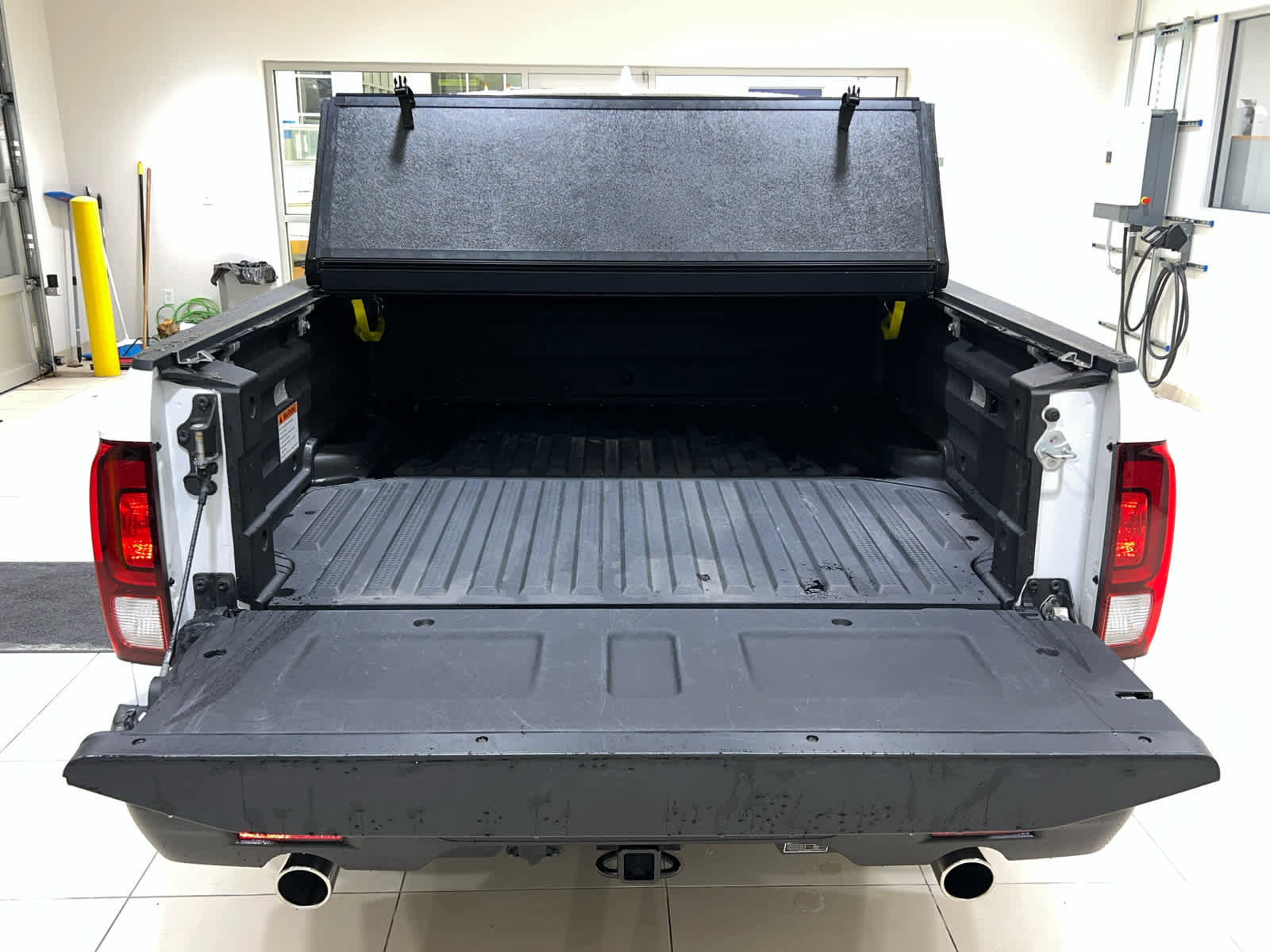 Used 2023 Honda Ridgeline Sport image 14