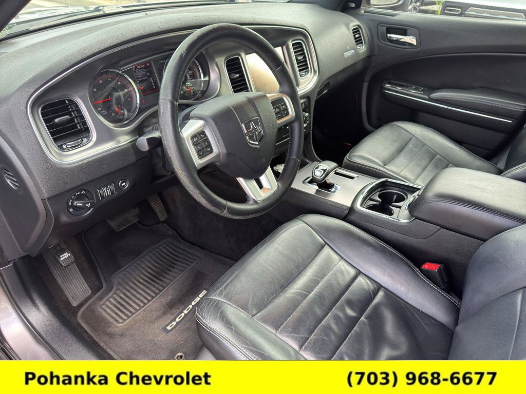 Used 2014 Dodge Charger SXT Plus RWD image 19