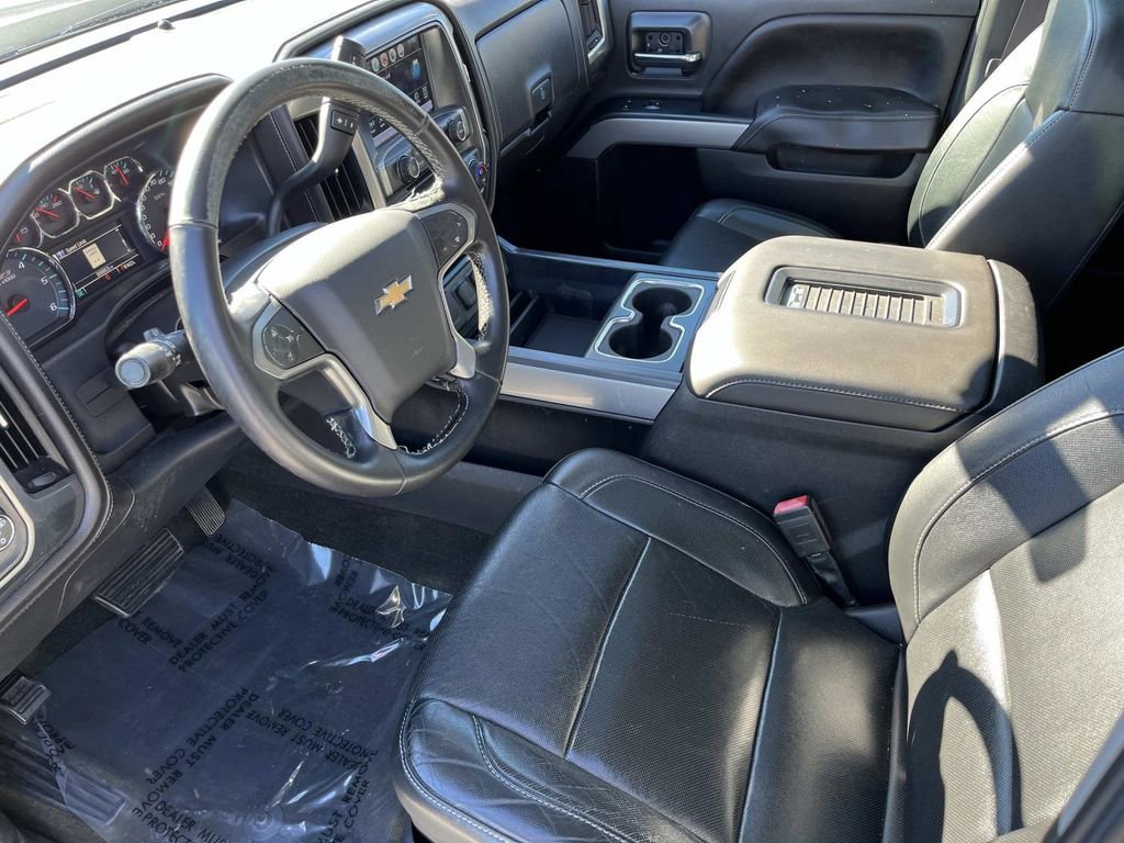 Used 2017 Chevrolet Silverado 1500 LTZ Z71 image 25