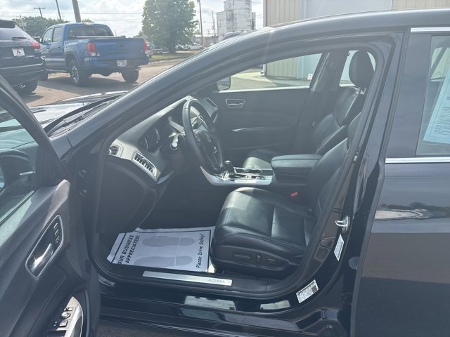 Used 2018 Acura TLX w/ Technology Package image 11