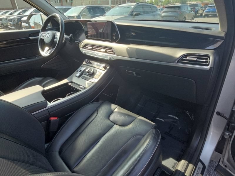 Used 2022 Hyundai Palisade Limited AWD/4WD image 15