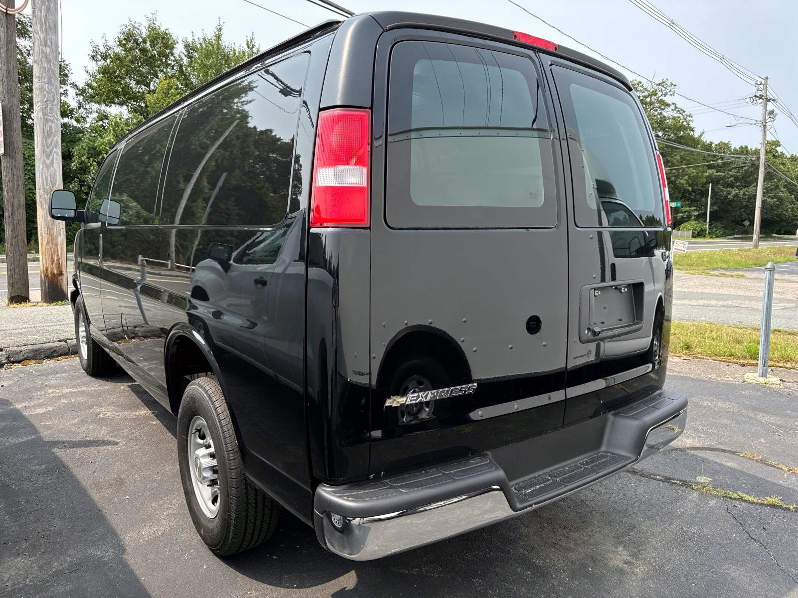 New 2025 Chevrolet Express 2500 2500 RWD 135 FWD w/ Driver Convenience Package image 2