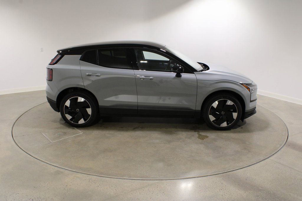 New 2026 Volvo EX30 Plus w/ Protection Package Premier AWD/4WD image 6