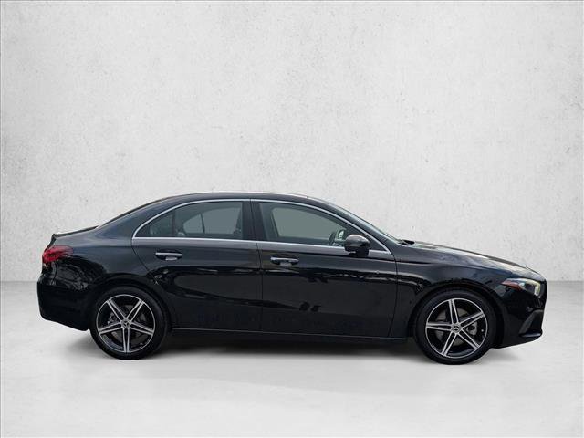 Used 2022 Mercedes-Benz A 220 image 4