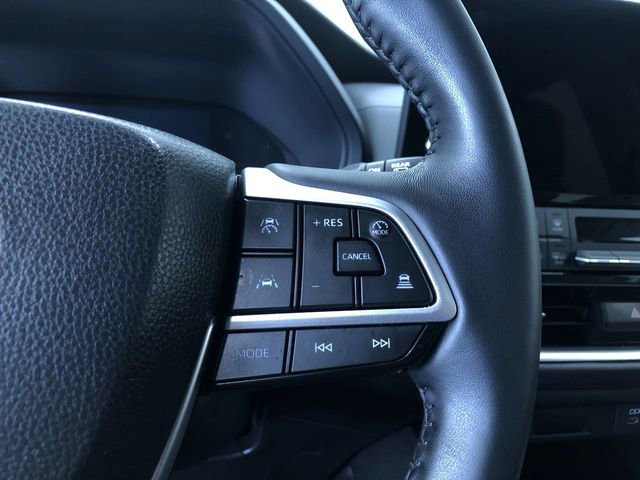 Certified 2025 Toyota Grand Highlander AWD image 26