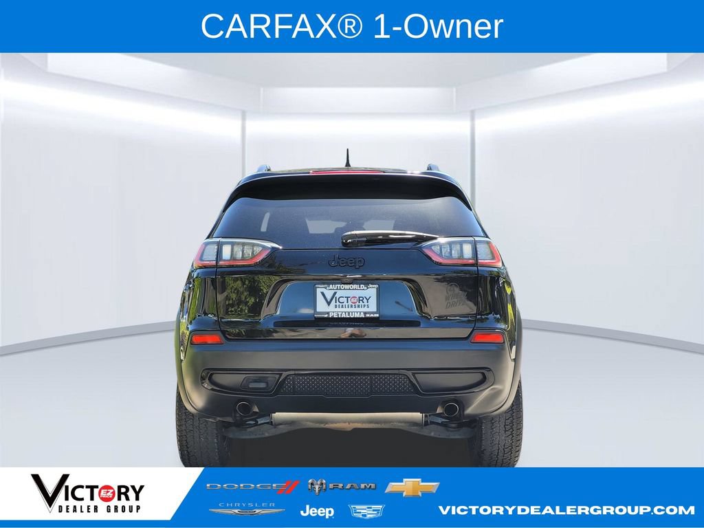 Used 2022 Jeep Cherokee Latitude AWD/4WD image 6