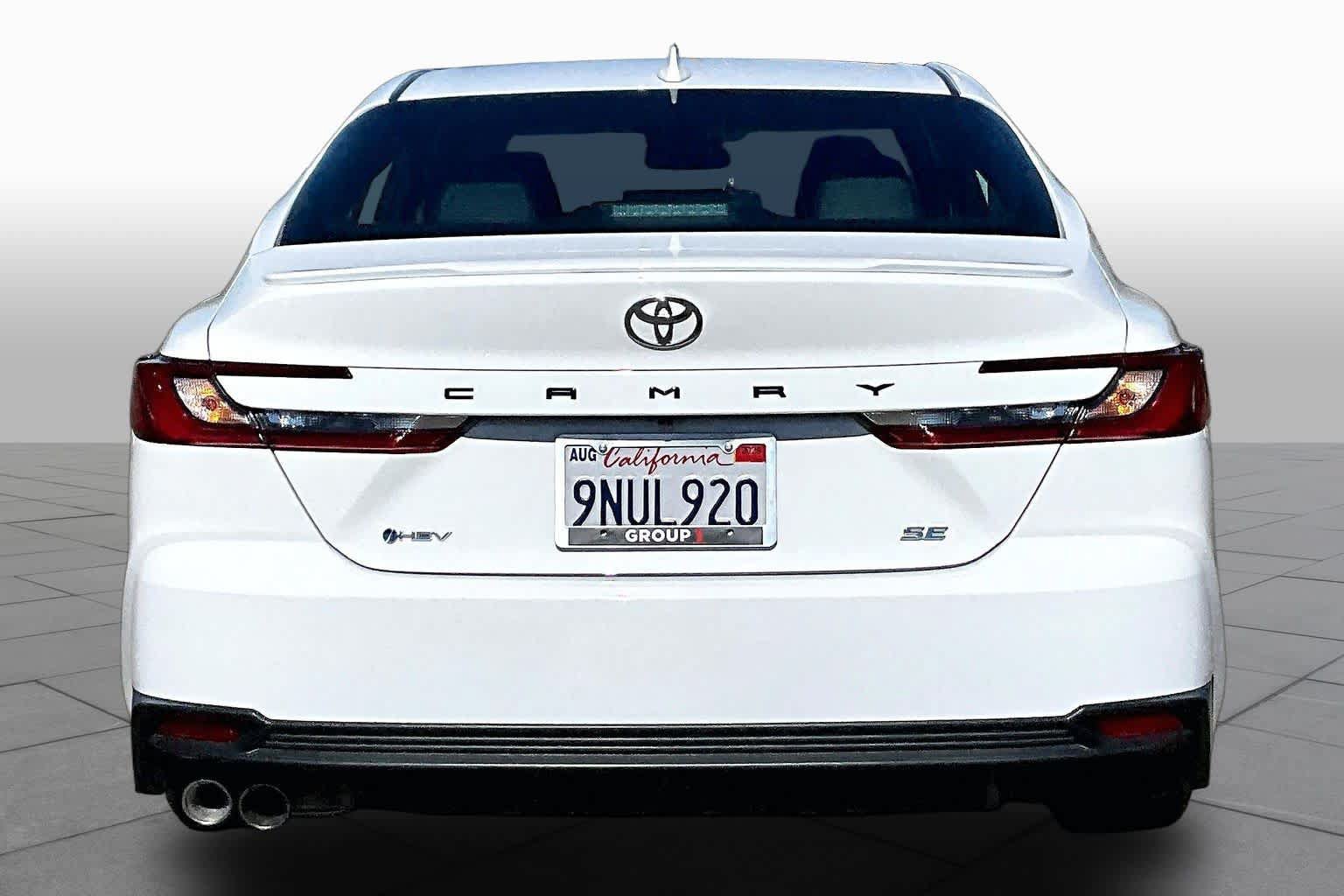 Certified 2025 Toyota Camry SE FWD image 4