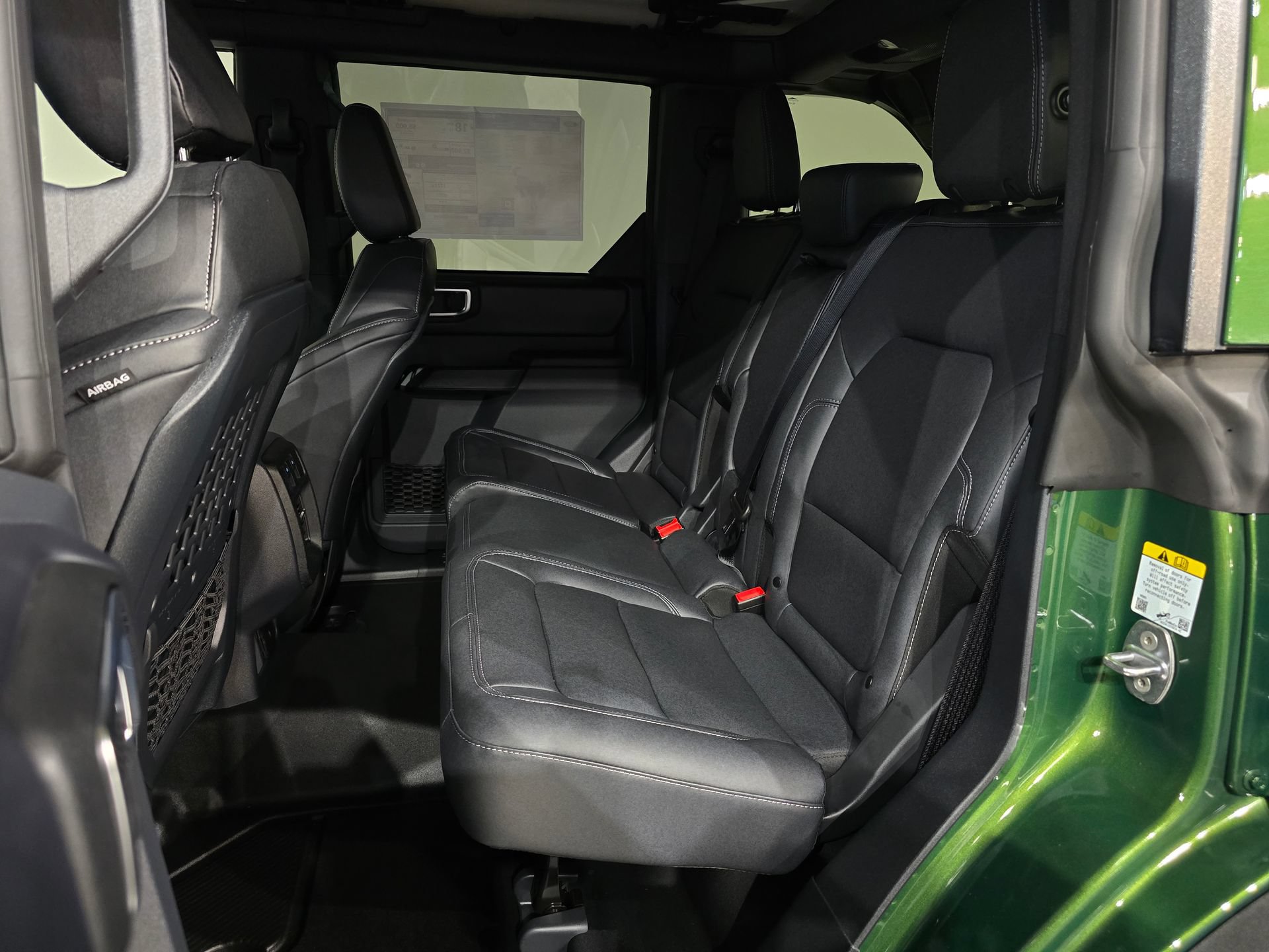 New 2025 Ford Bronco Badlands w/ Sasquatch Package AWD/4WD image 28