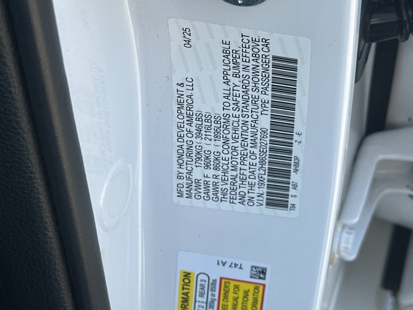 Used 2025 Honda Civic Sport image 28