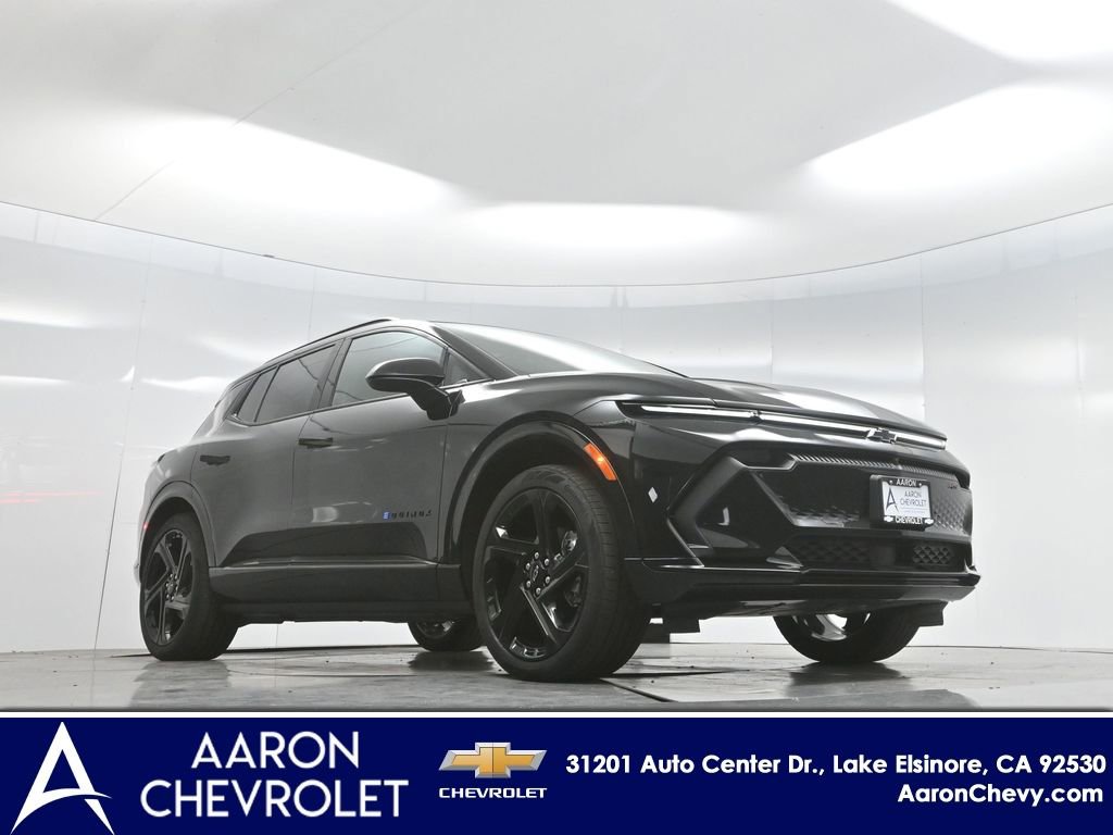 New 2025 Chevrolet Equinox EV RS image 2