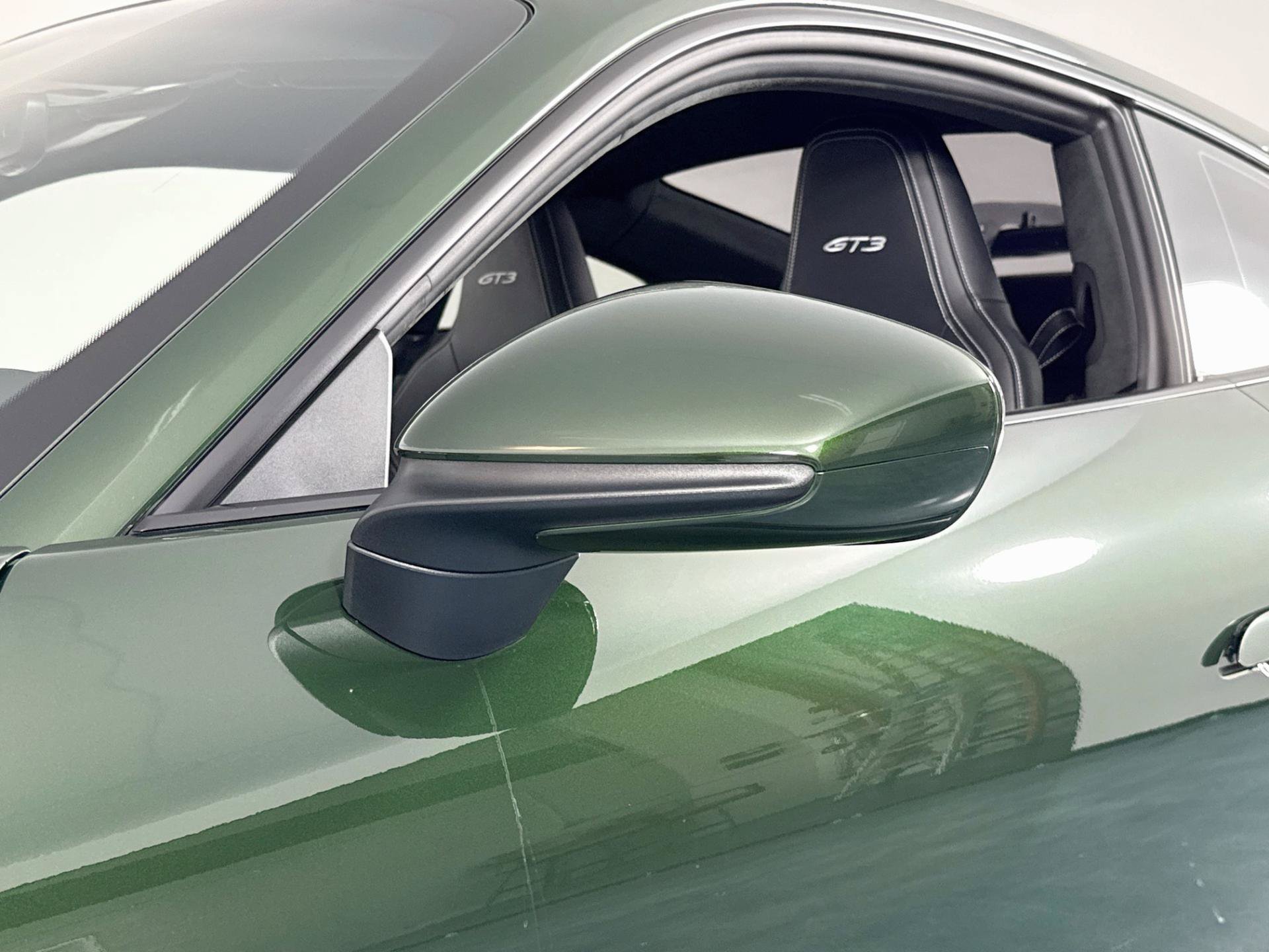 Used 2026 Porsche 911 GT3 RWD image 38