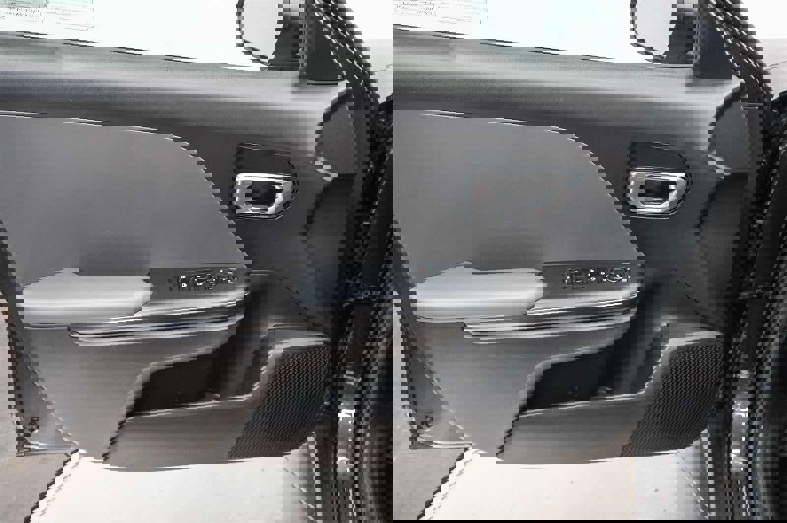 Used 2025 Kia K4 LXS image 21