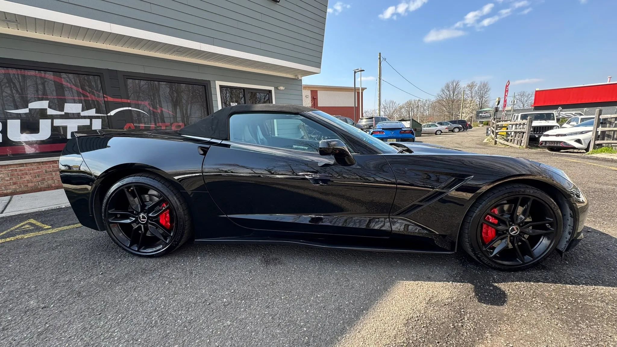Used 2014 Chevrolet Corvette Stingray Convertible image 7