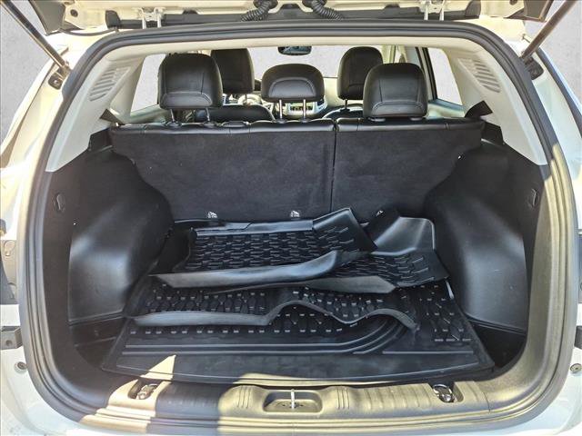 Used 2020 Jeep Compass Latitude w/ Popular Equipment Group FWD image 7