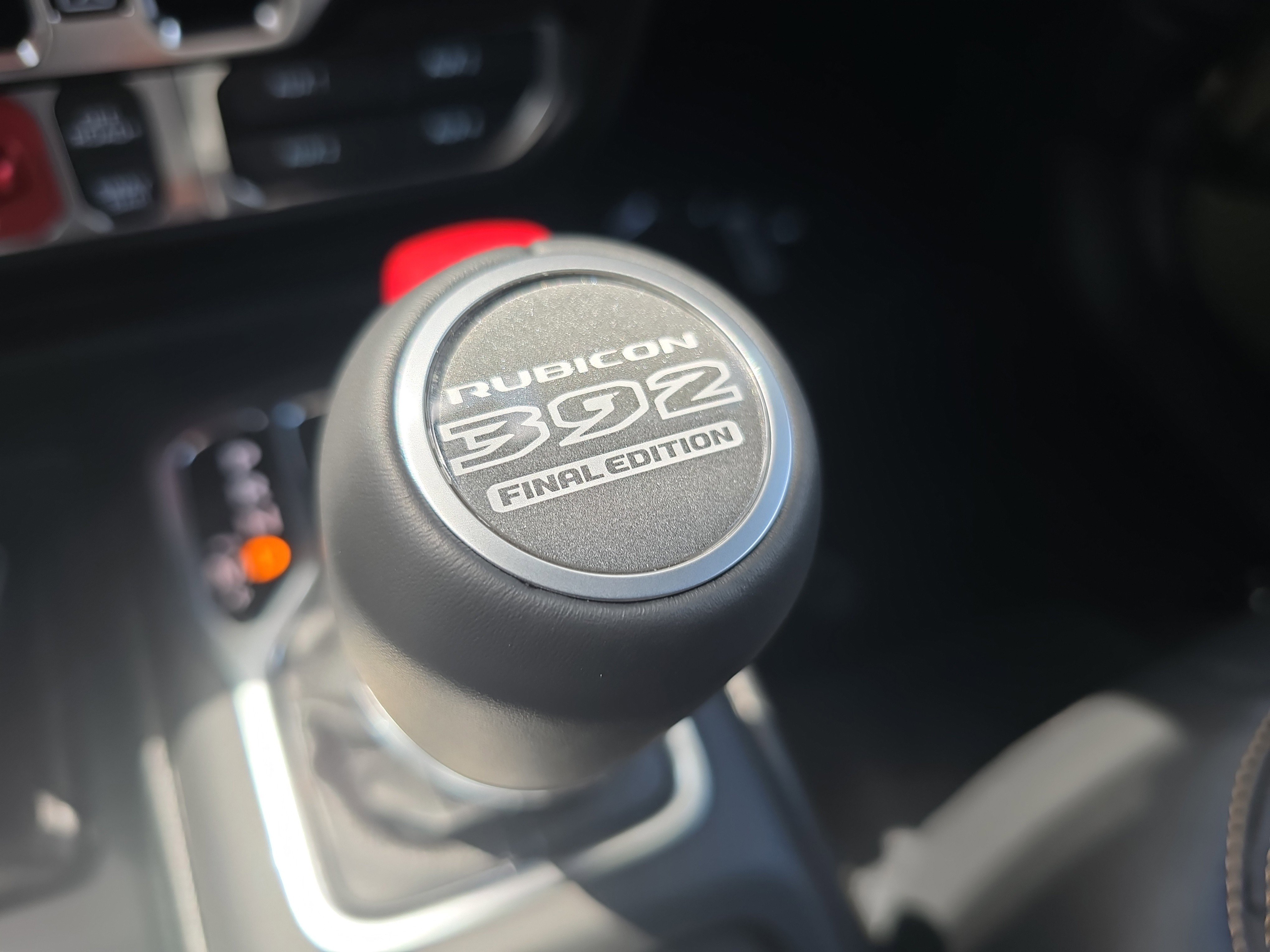 New 2025 Jeep Wrangler Unlimited Rubicon 392 image 31