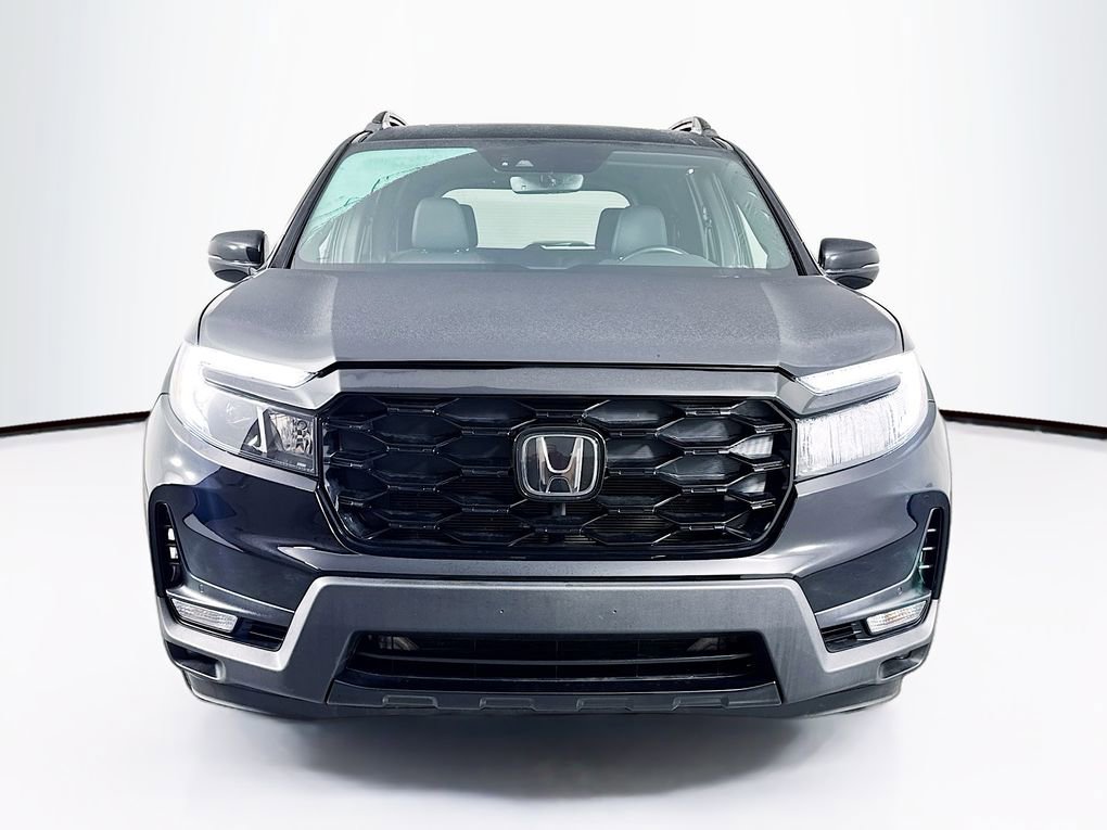 Used 2023 Honda Passport Elite image 2
