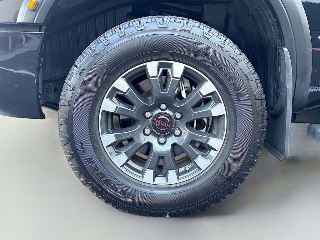 Used 2024 Nissan Titan PRO-4X AWD/4WD image 31