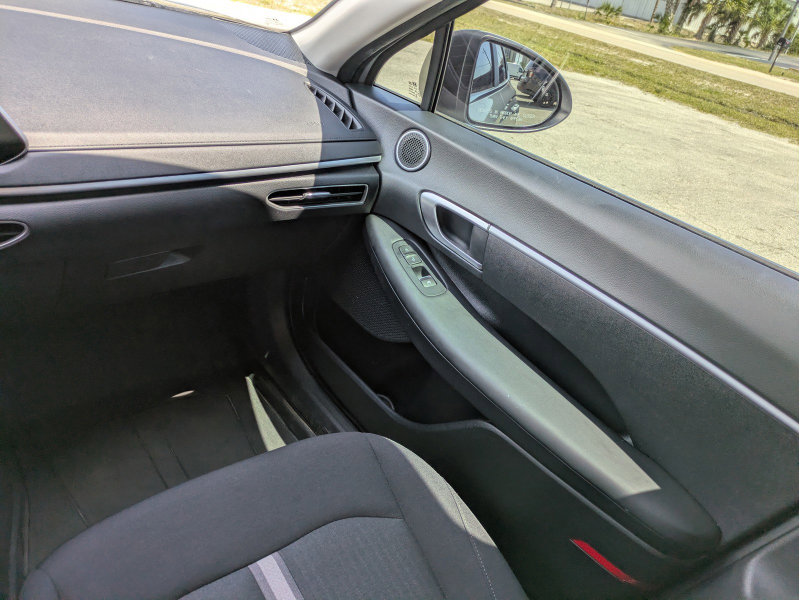 Used 2023 Hyundai Sonata SE FWD image 13