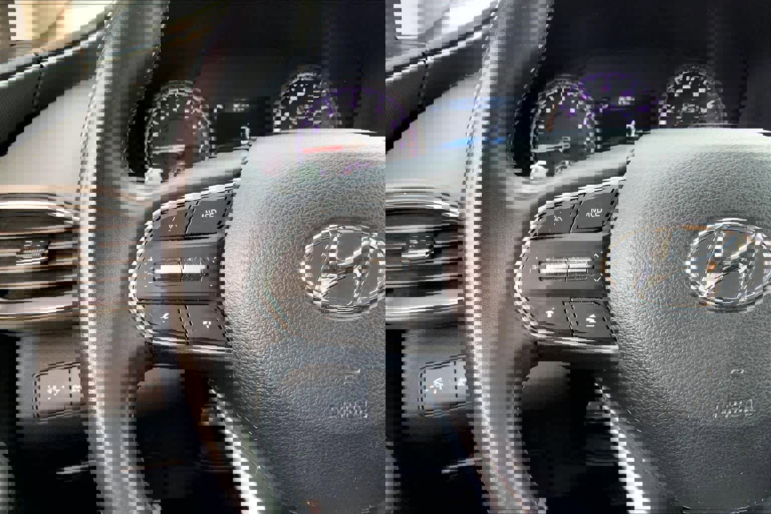 Used 2023 Hyundai Santa Fe SEL image 46