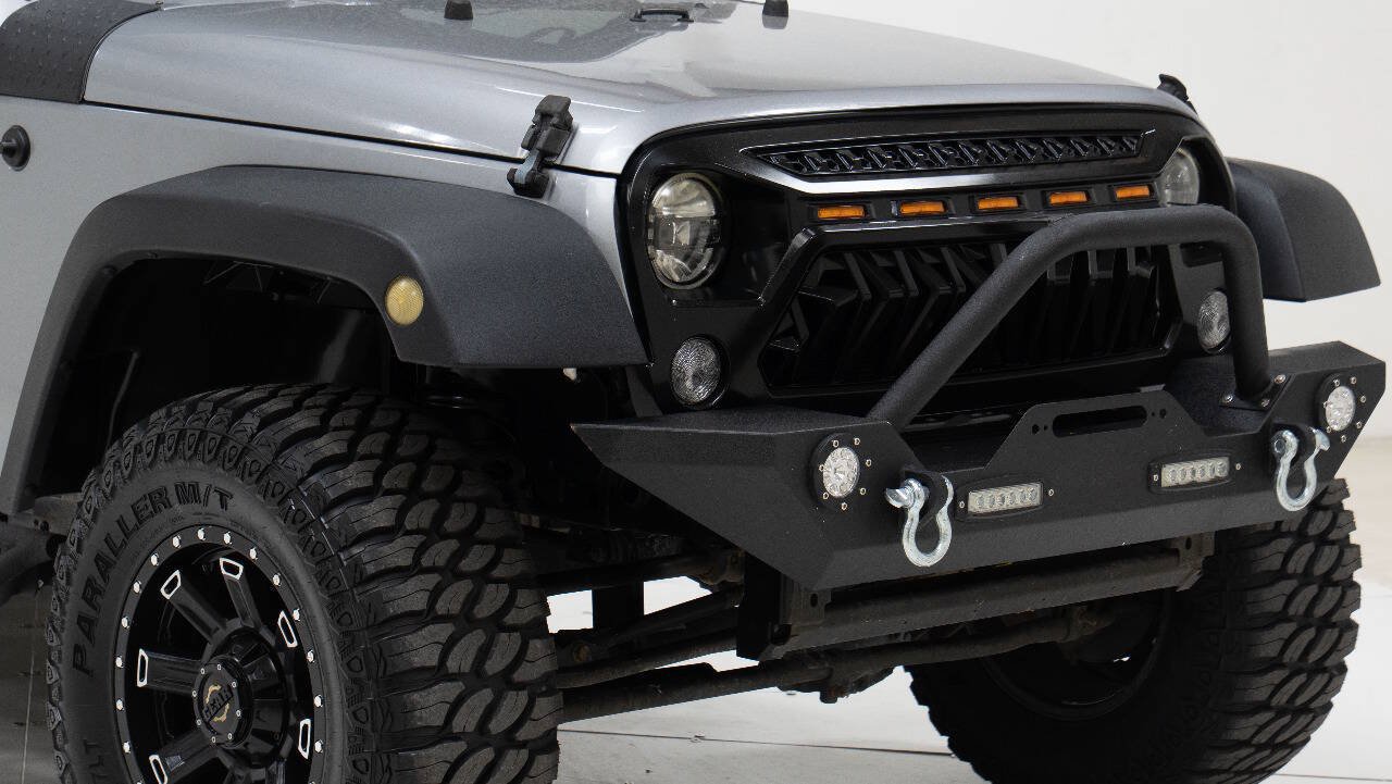Used 2016 Jeep Wrangler Unlimited Sport w/ Quick Order Package 24S AWD/4WD image 9