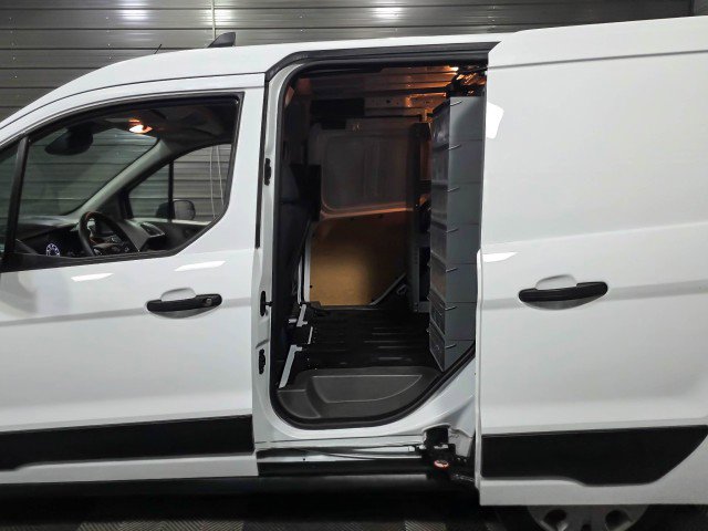 Used 2023 Ford Transit Connect XL image 10