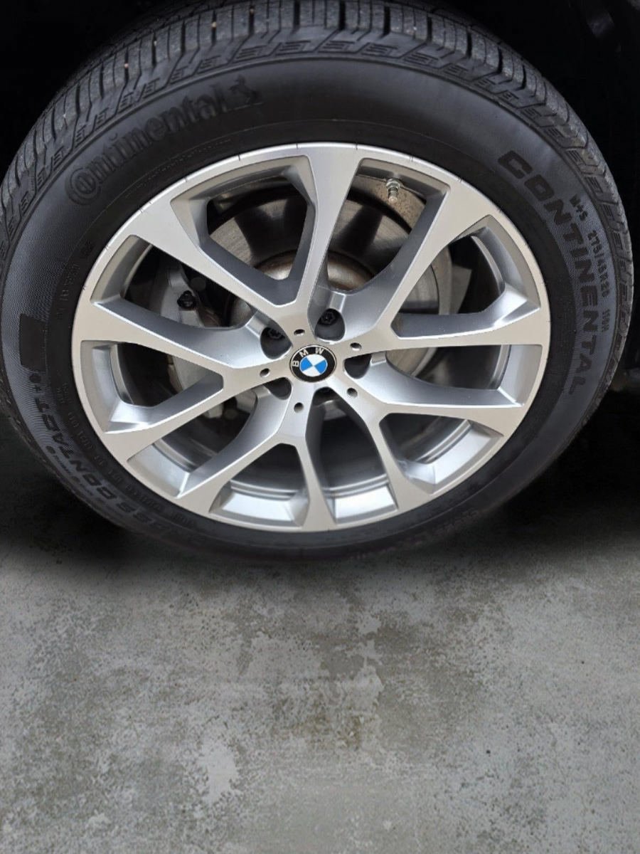 Used 2023 BMW X5 xDrive40i w/ Premium Package AWD/4WD image 49