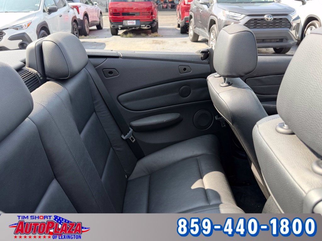 Used 2009 BMW 135i Convertible RWD image 20