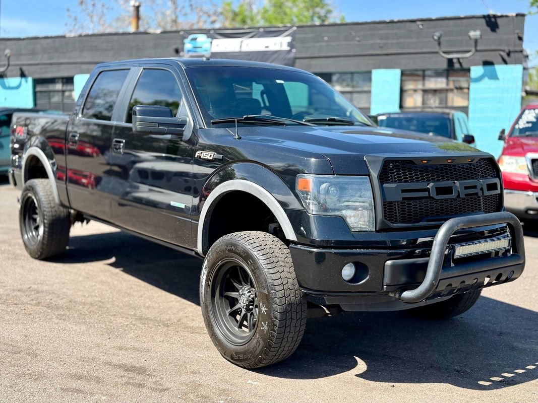 Used 2014 Ford F150 FX4 w/ Equipment Group 402A Luxury AWD/4WD image 1