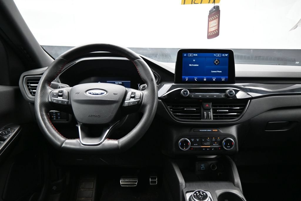 Used 2023 Ford Escape ST-Line AWD/4WD image 14