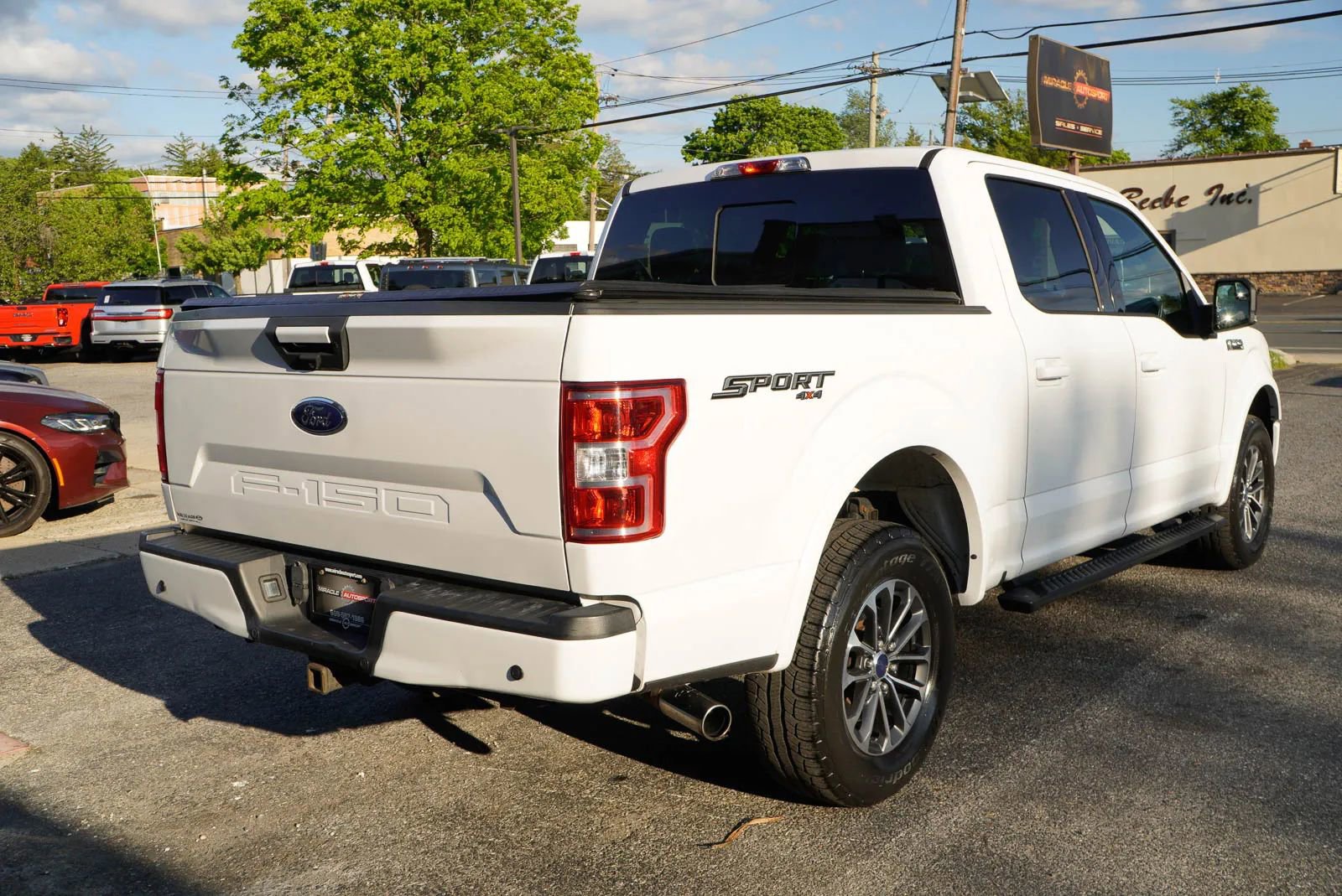 Used 2018 Ford F150 XLT w/ Equipment Group 302A Luxury AWD/4WD image 8