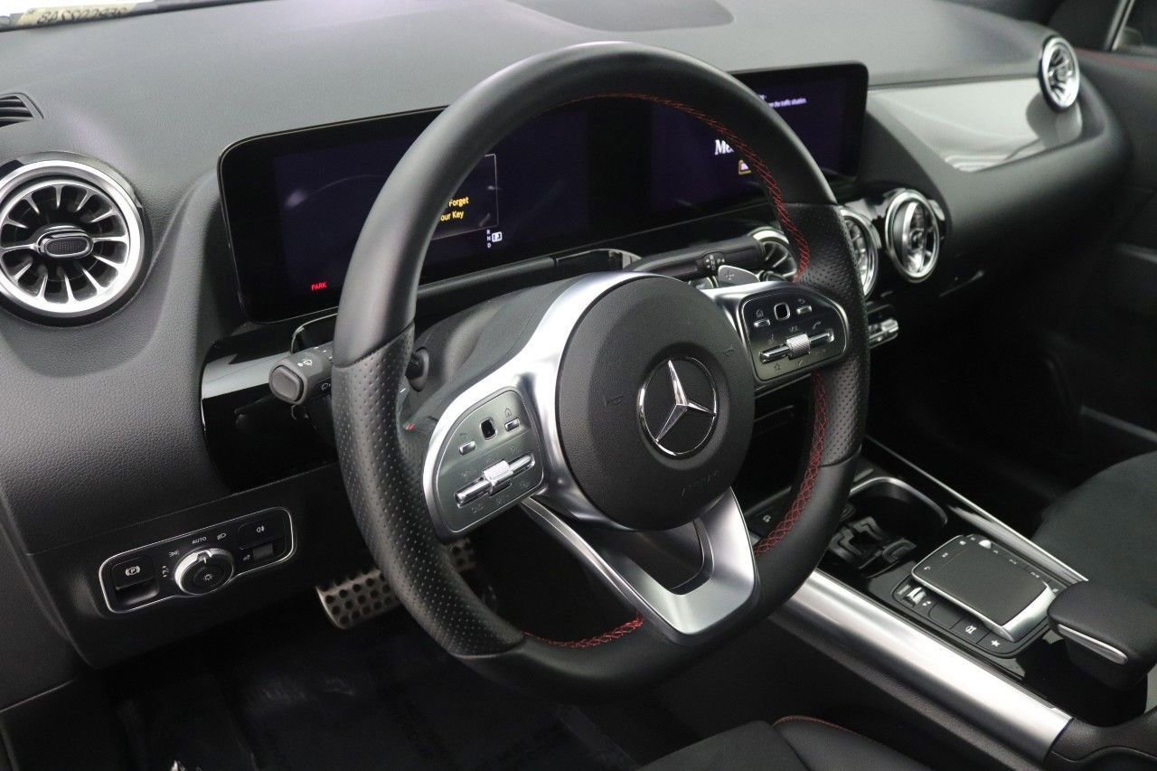 Used 2022 Mercedes-Benz GLA 250 image 17