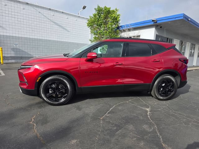 Used 2024 Chevrolet Blazer LT FWD image 4