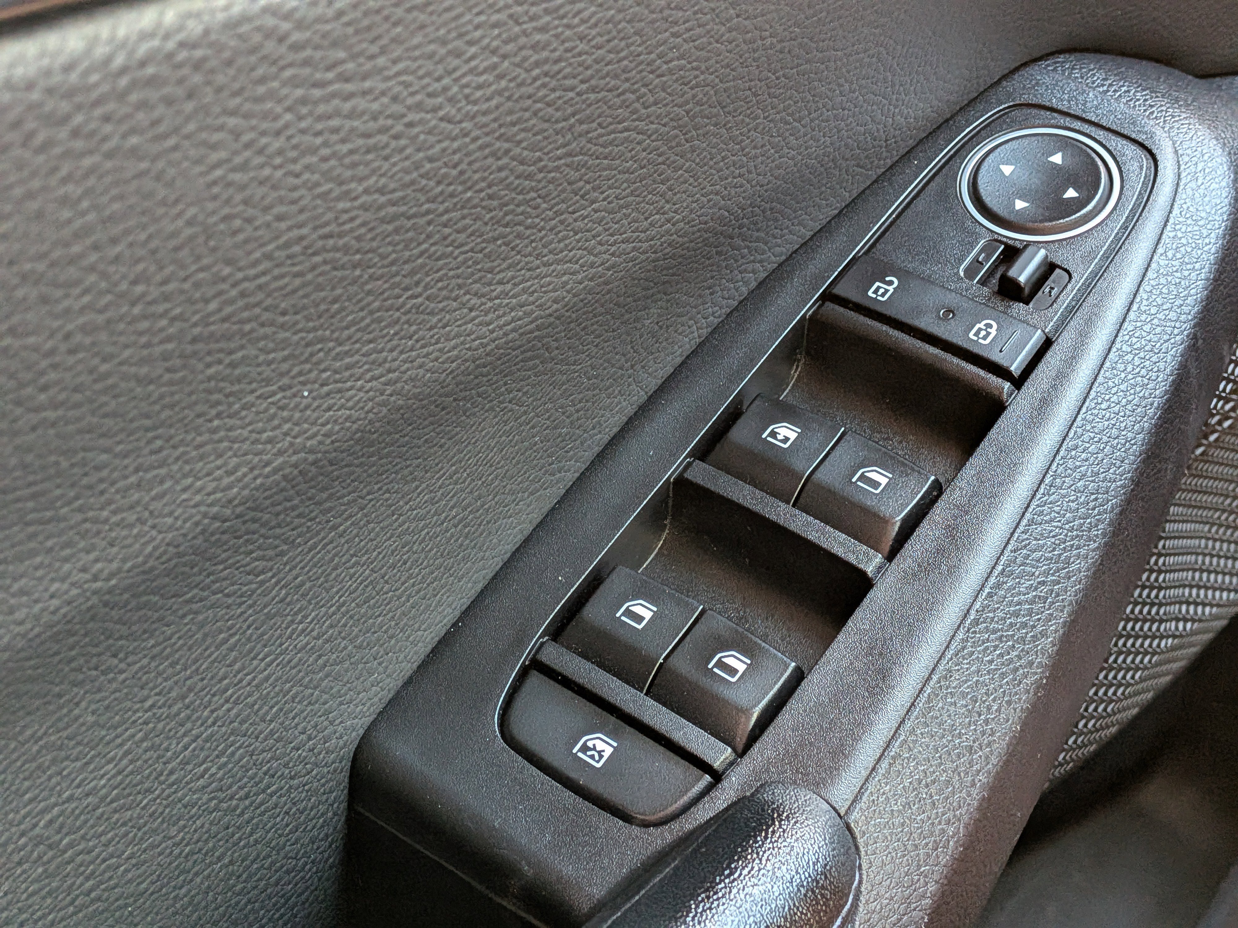 Used 2023 Kia Seltos S w/ Navigation Package image 22