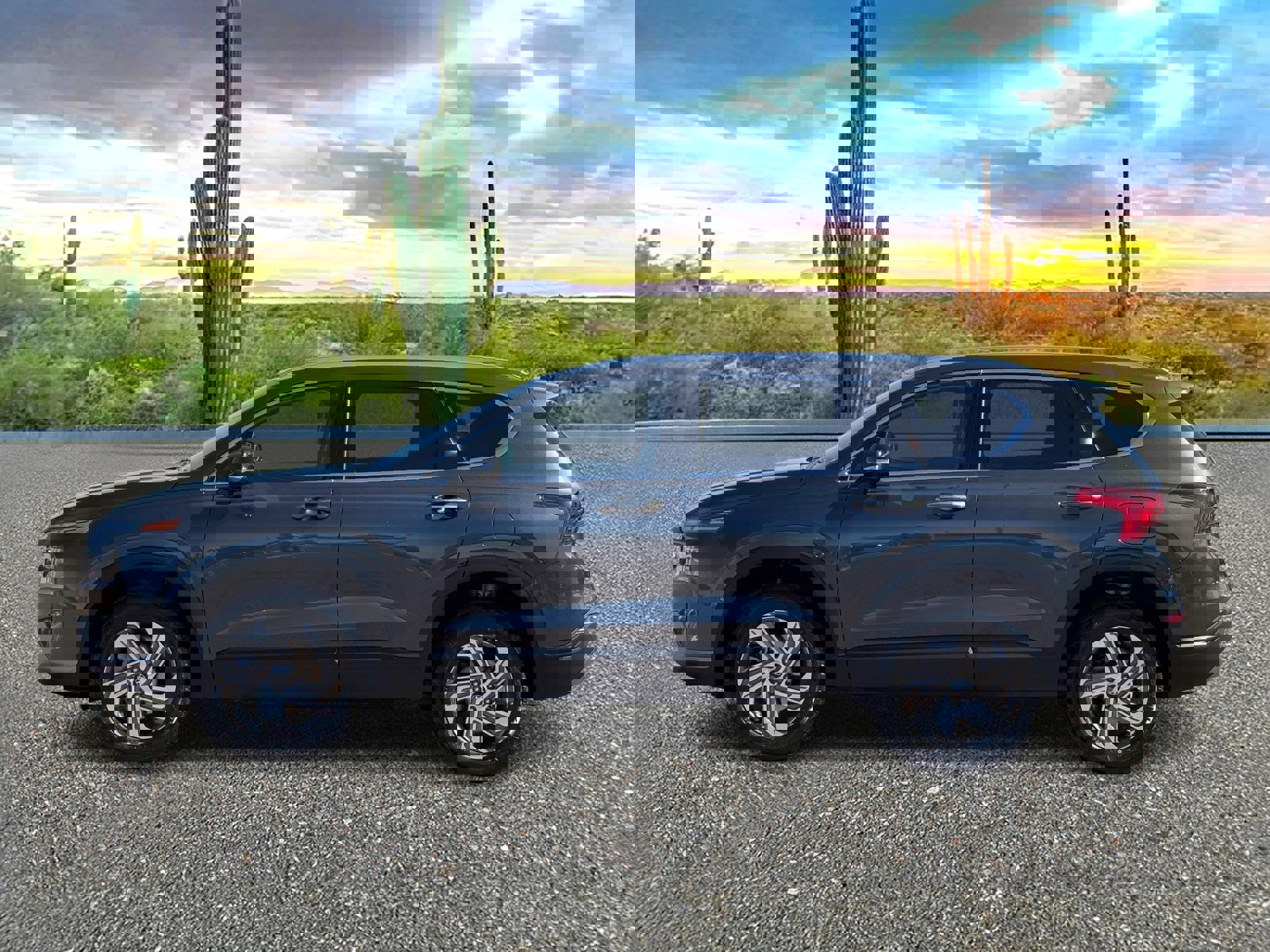 Used 2023 Hyundai Santa Fe SEL image 3