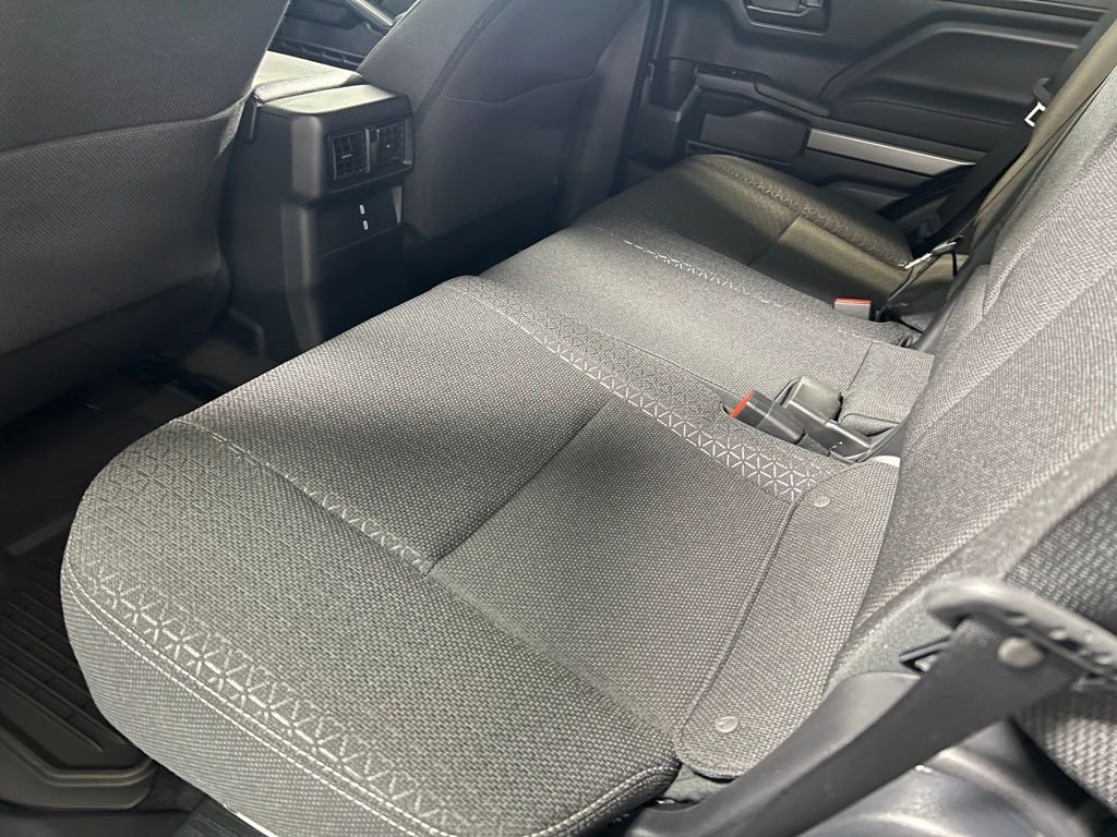 New 2026 Toyota 4Runner SR5 AWD/4WD image 13