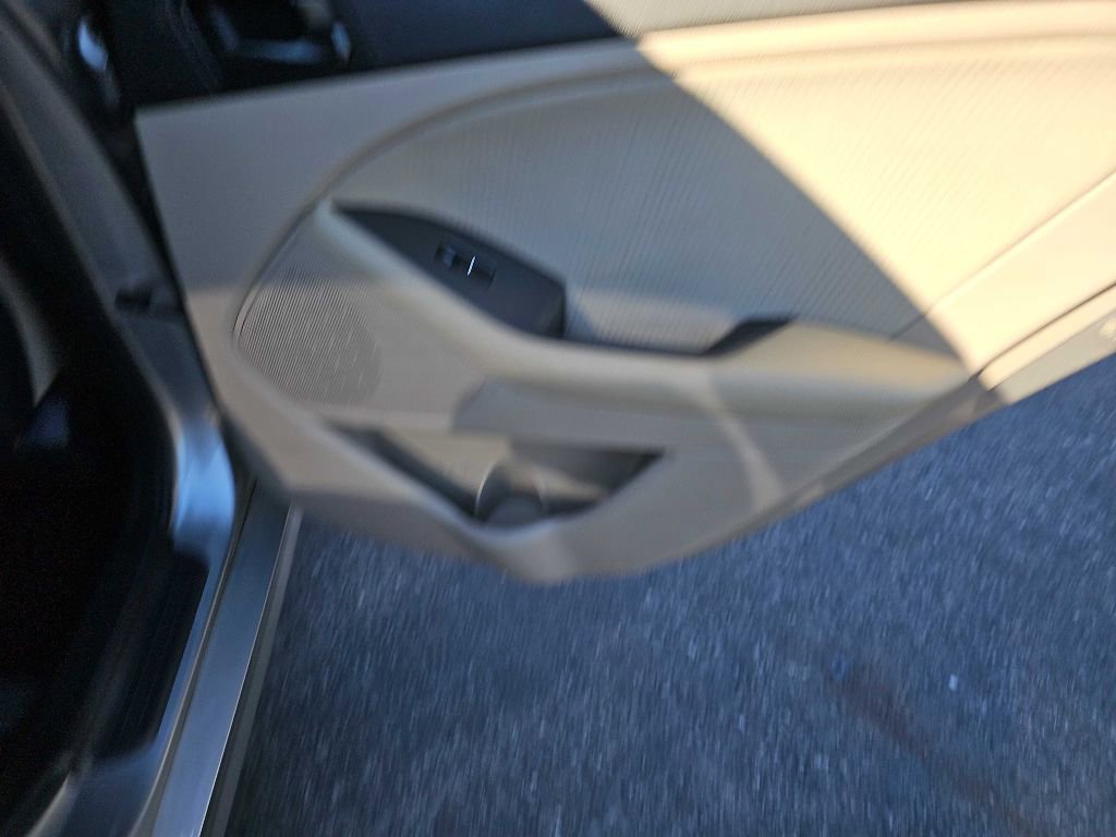 Used 2014 Kia Optima LX image 53