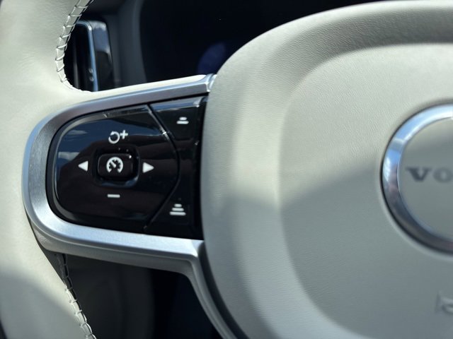 New 2026 Volvo XC60 T8 Ultra w/ Protection Package Premier image 19