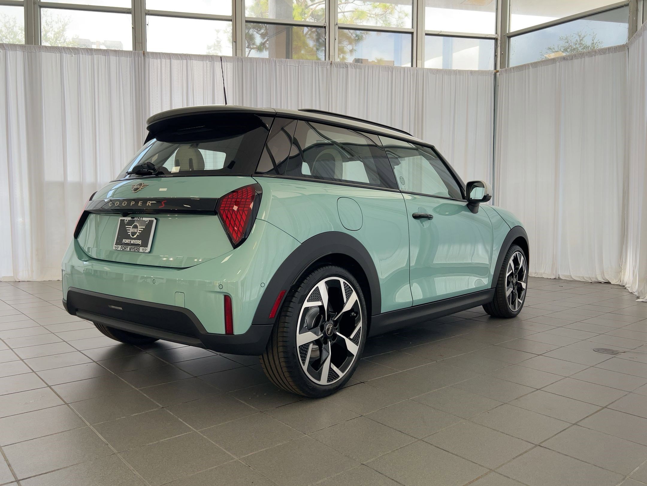 New 2026 MINI Cooper S image 9