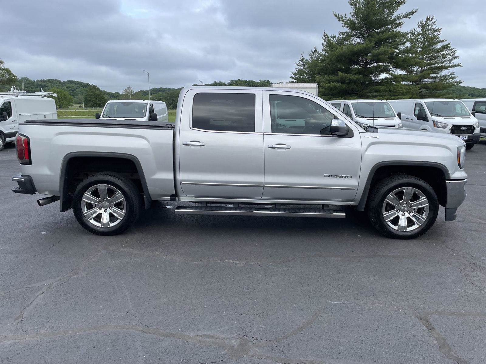 Used 2018 GMC Sierra 1500 SLT AWD/4WD image 7