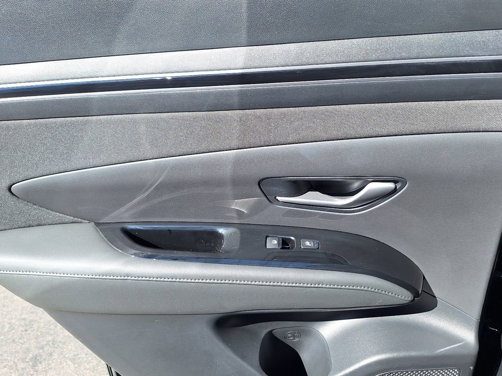 Certified 2024 Hyundai Tucson Limited image 13