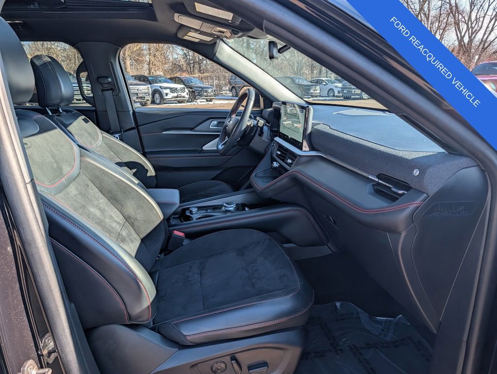 Used 2025 Ford Explorer ST w/ Sun And Sound Package image 8