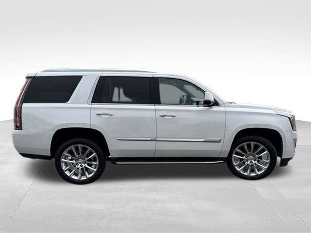Certified 2020 Cadillac Escalade Luxury AWD/4WD image 6