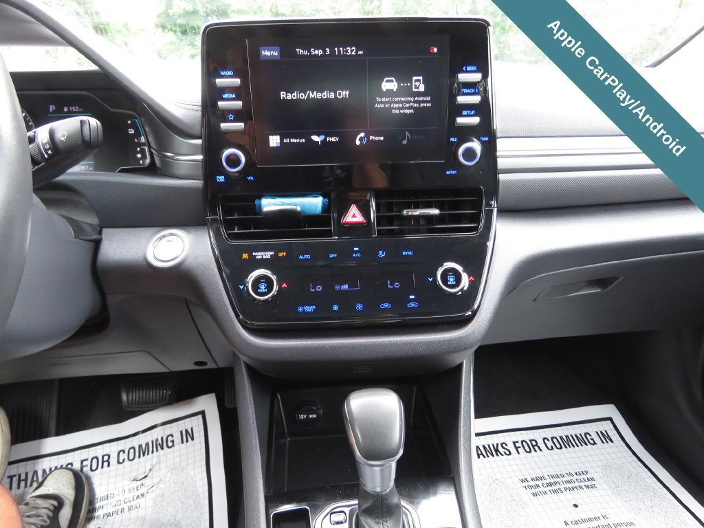Used 2021 Hyundai Ioniq SE FWD image 24