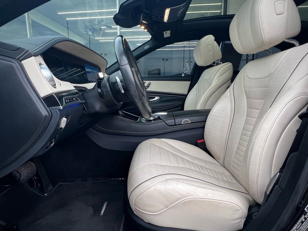 Used 2018 Mercedes-Benz S 560 Sedan image 16