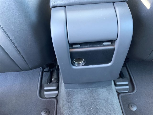 Used 2015 Volvo V60 T5 Premier w/ Convenience Package image 32