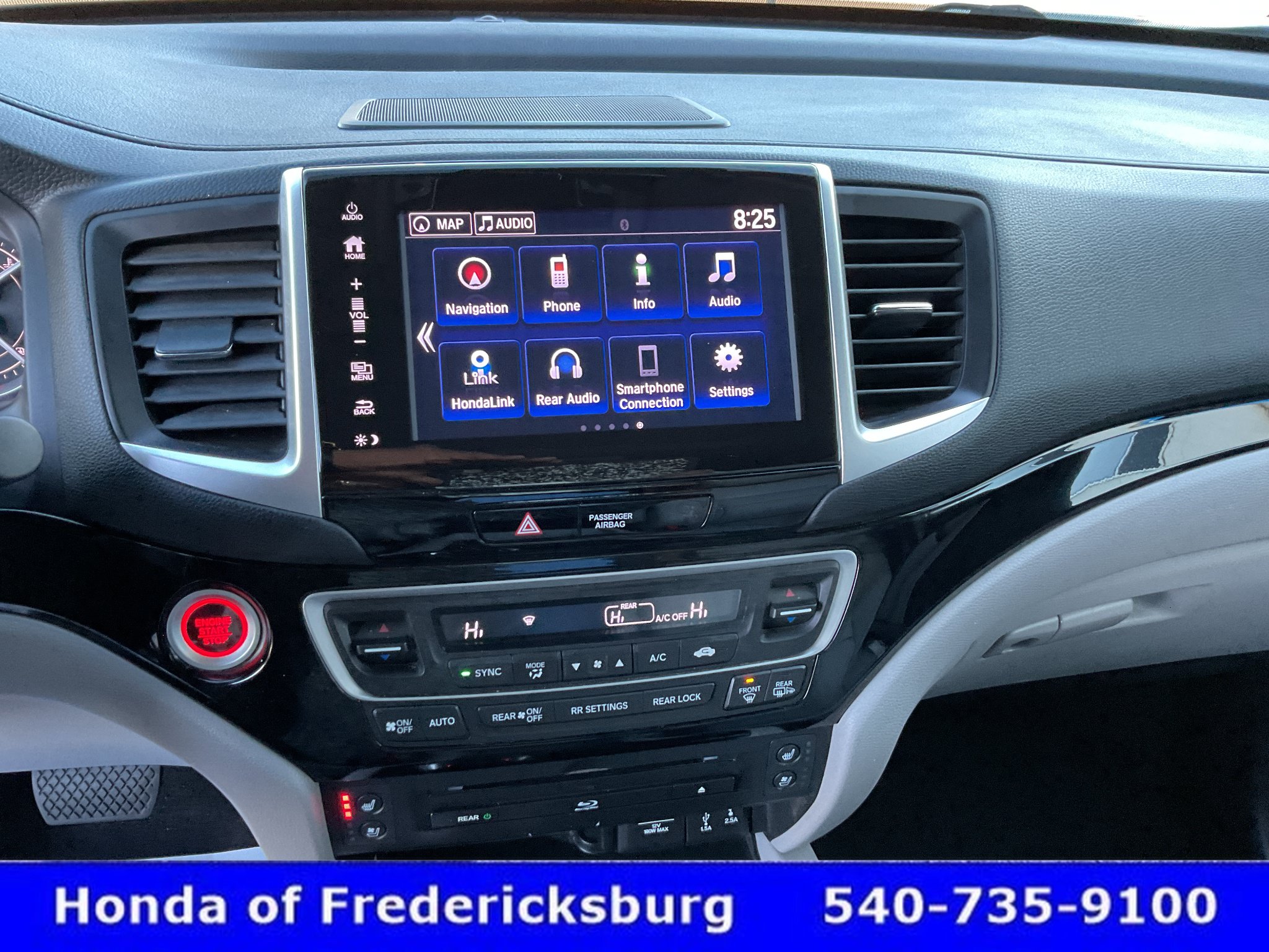 Certified 2017 Honda Pilot Elite image 36