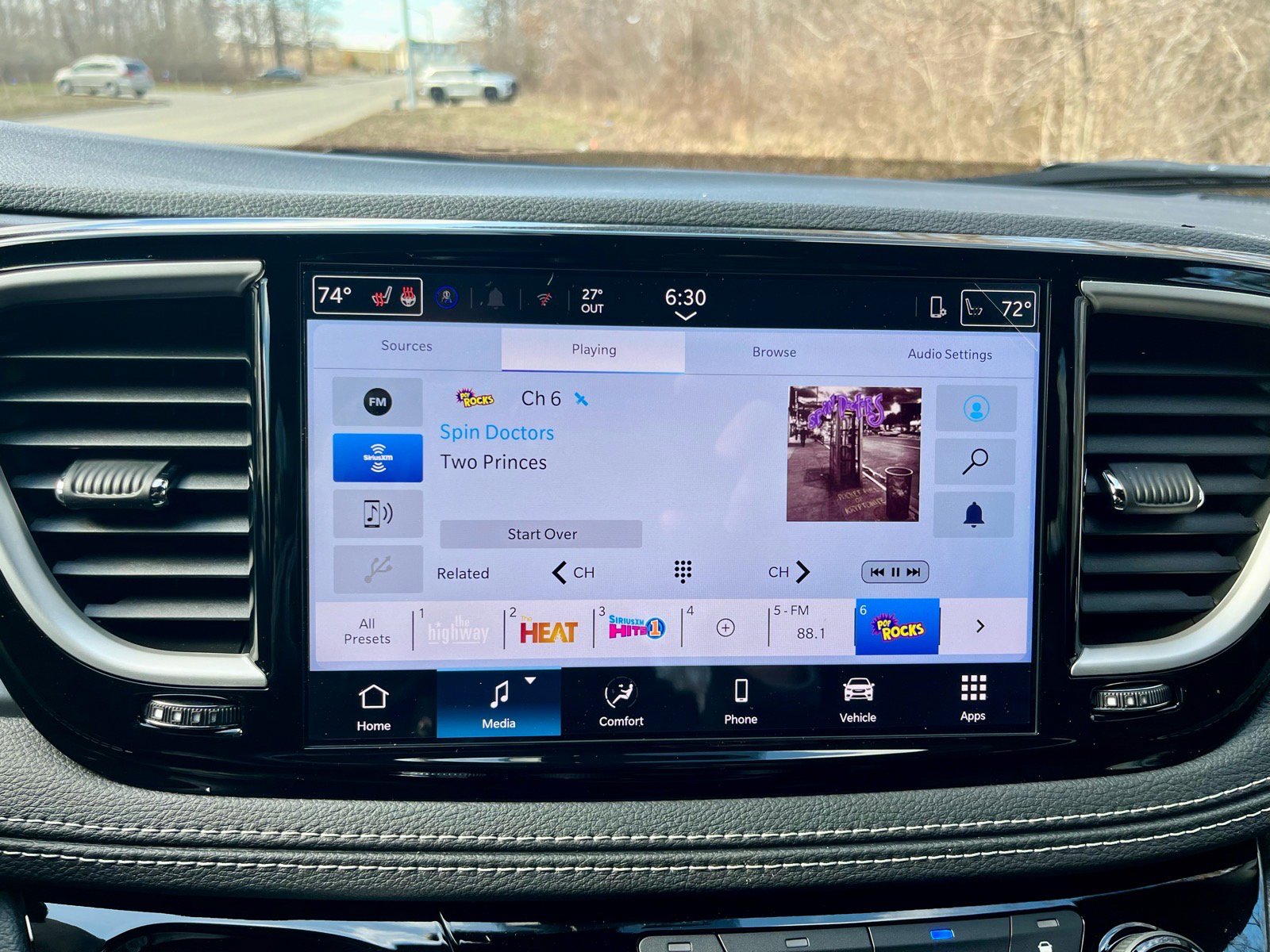 New 2026 Chrysler Pacifica Select image 26