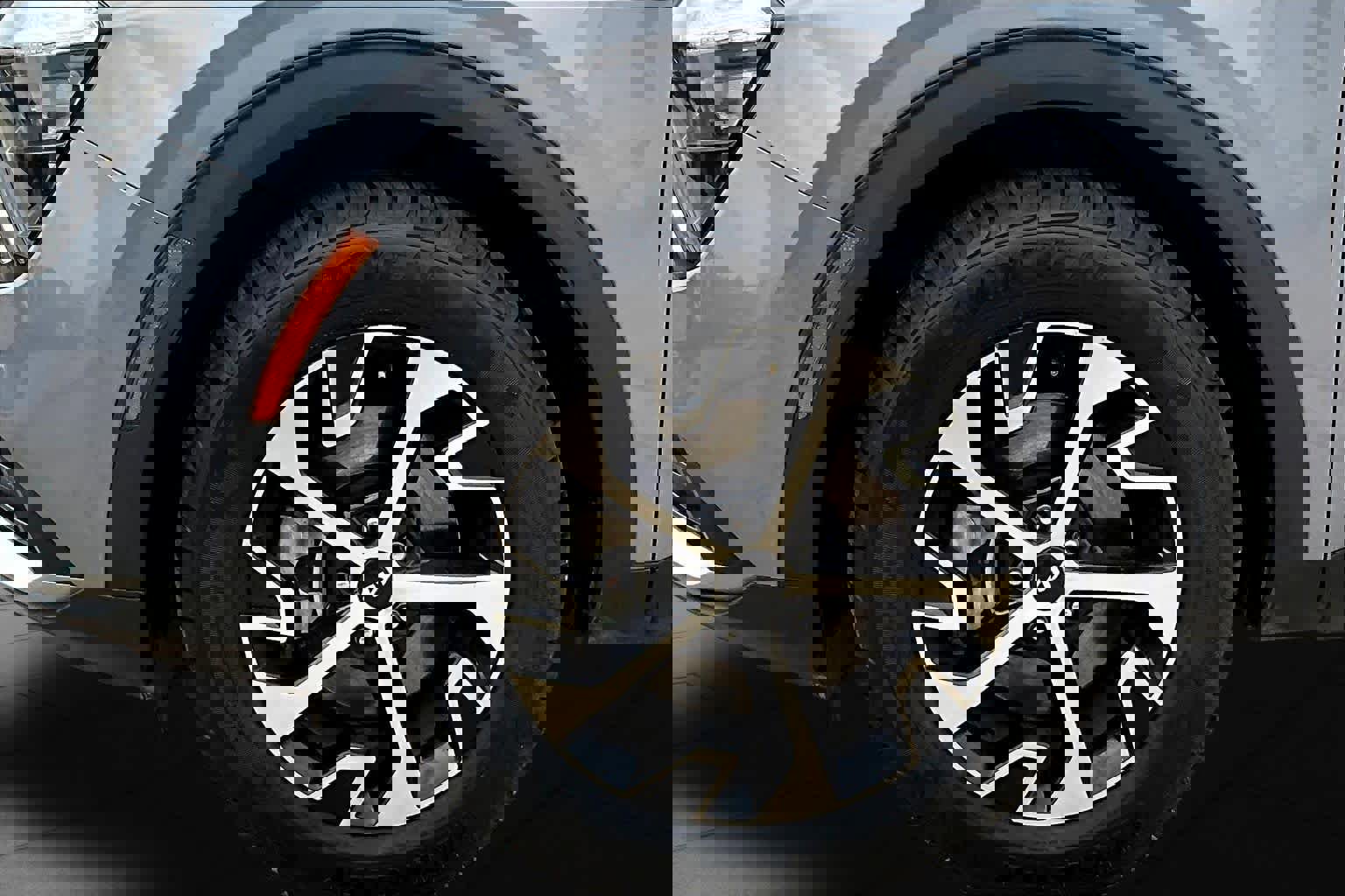 Certified 2023 Kia Sportage EX image 10