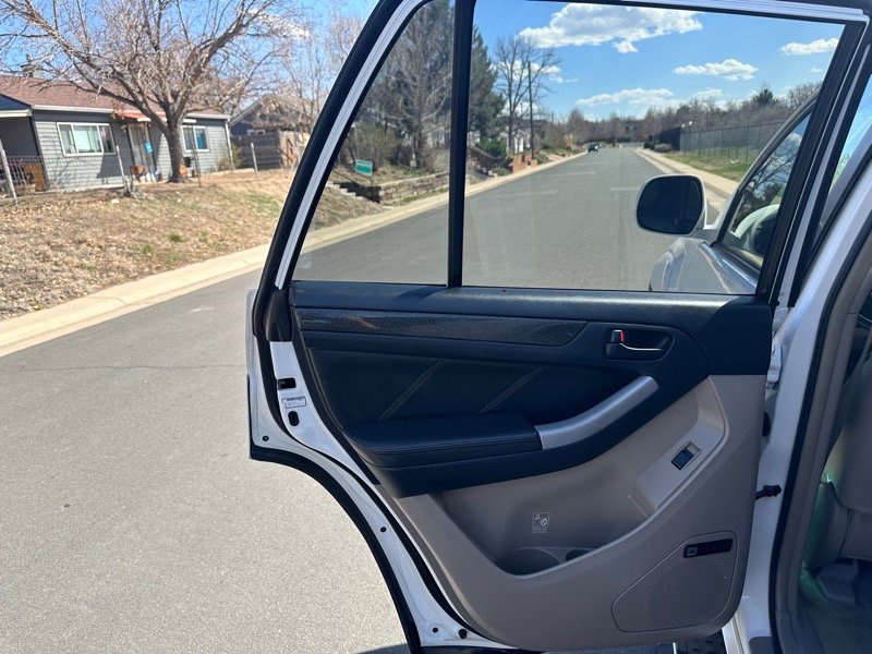 Used 2003 Toyota 4Runner Limited image 9