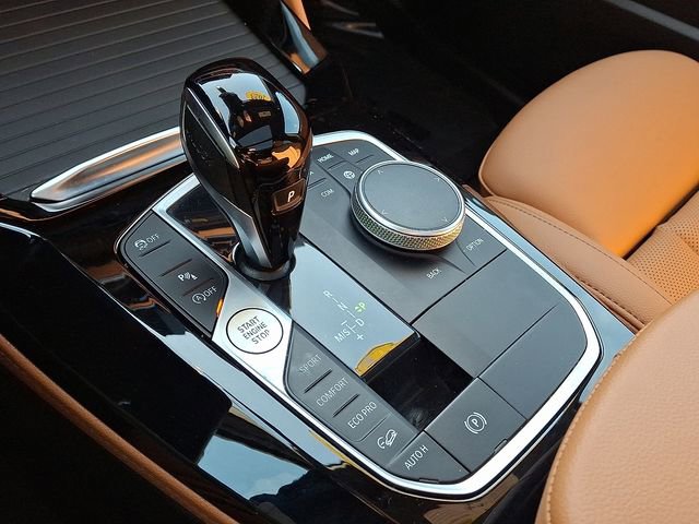 Used 2023 BMW X4 xDrive30i image 15